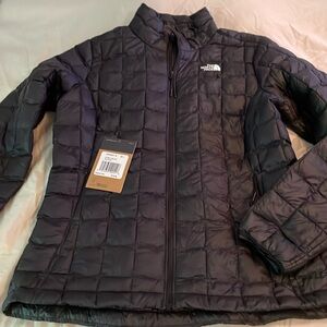 The North Face Thermoball Eco Jacket in Black, Never Worn, Medium